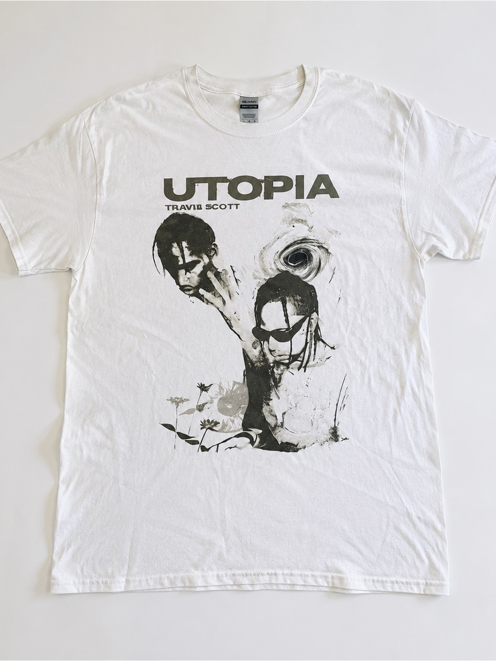 Gildan White UTOPIA Travis Scott Graphic Tee UNISEX SIZE L